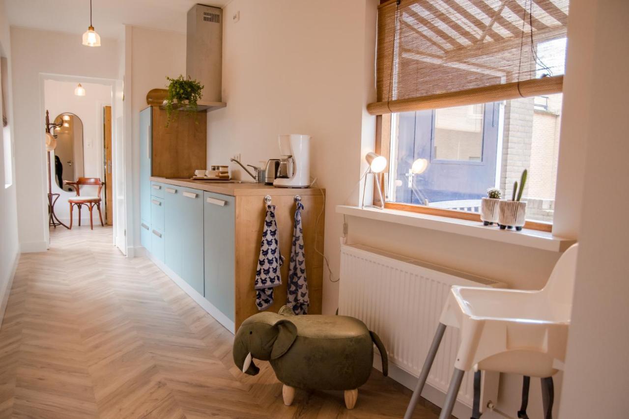 Beachhouse Anna, 1 Minute Walk To The Beach And Centre Of Katwijk, Free Private Parking Next To The House ! Katwijk aan Zee Ngoại thất bức ảnh